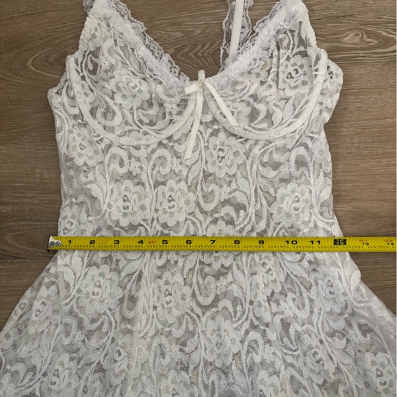 Vintage Secret Treasures White Lace Sheer Ruffle Mini Nightie Lingerie Dress - Picture 5 of 8